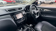 Nissan Qashqai 1.3 DiG-T Tekna 5dr Petrol Hatchback